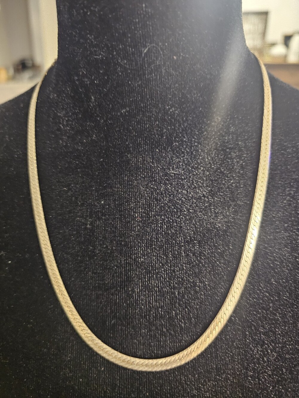 Classic Gold-Tone Herringbone Necklace 20" #7 V